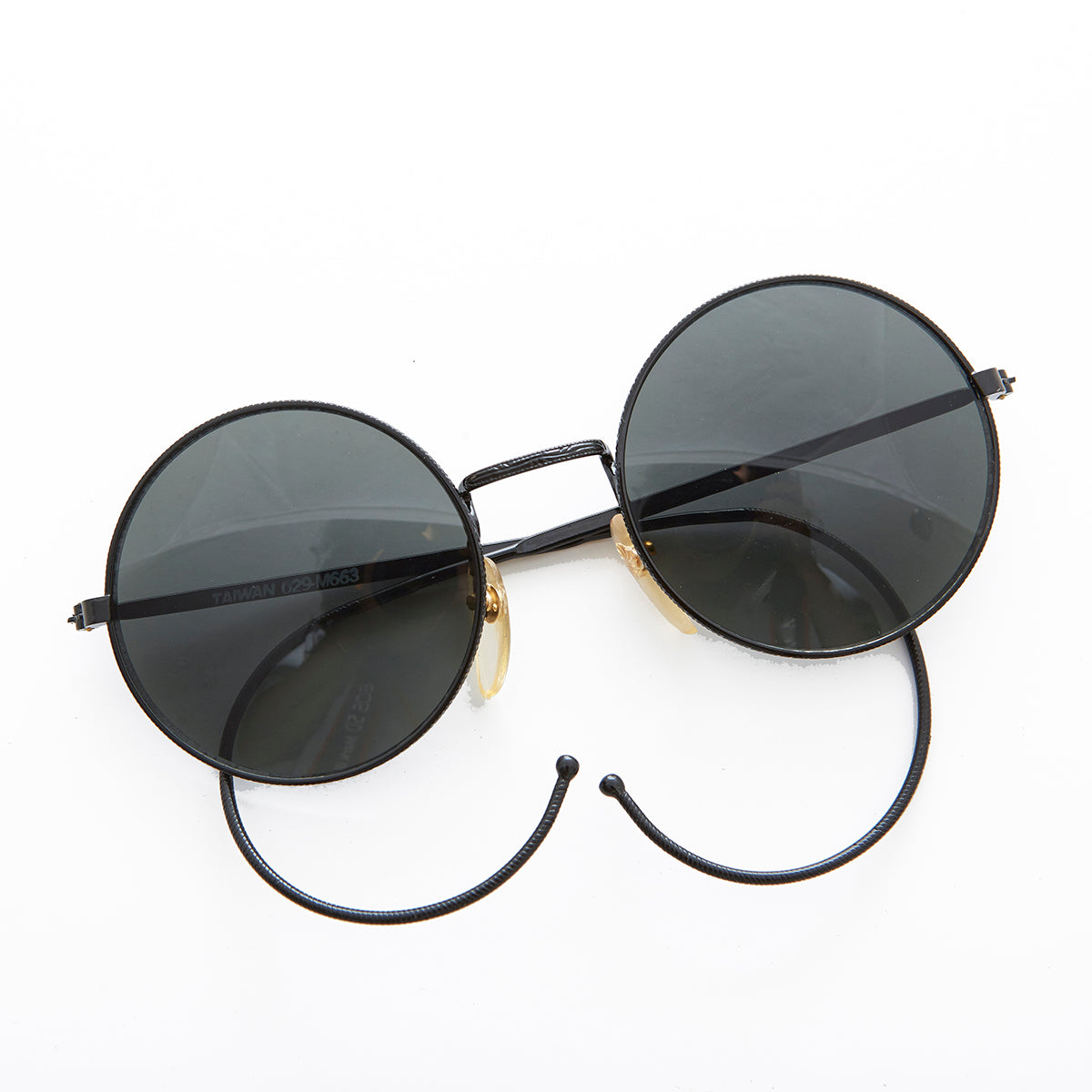 Round Vintage Sunglass with Cable Temples