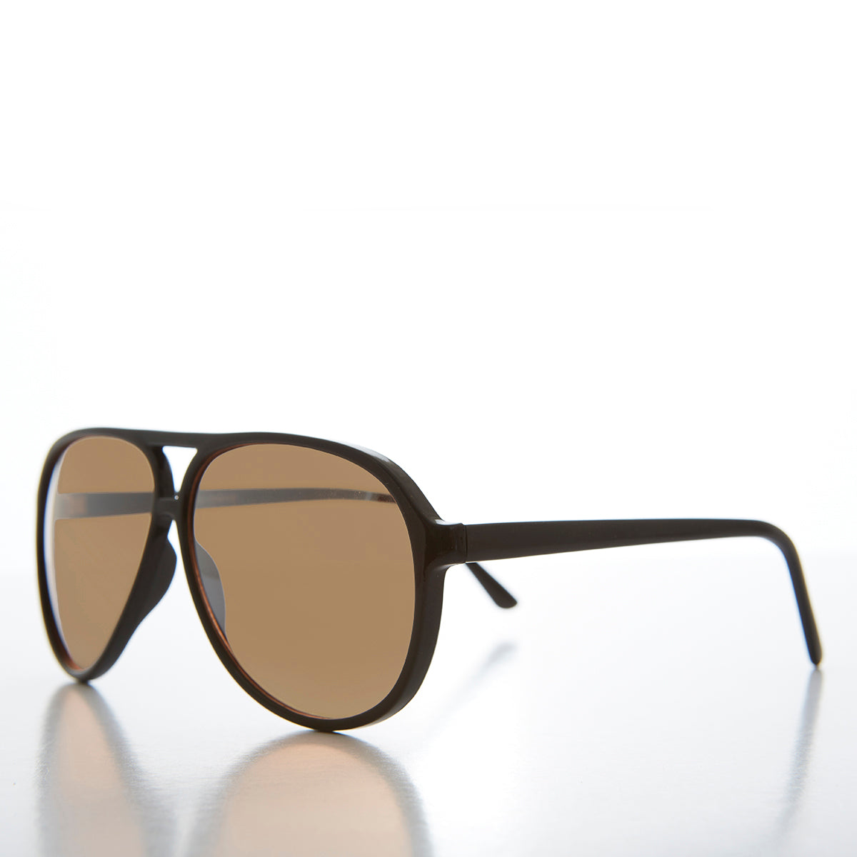 Simple Polarized Lens Aviator Sunglasses