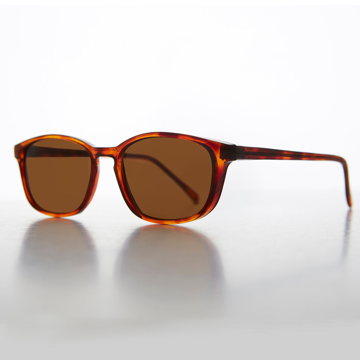 Classic Square Sunglass with Keyhole Bridge 