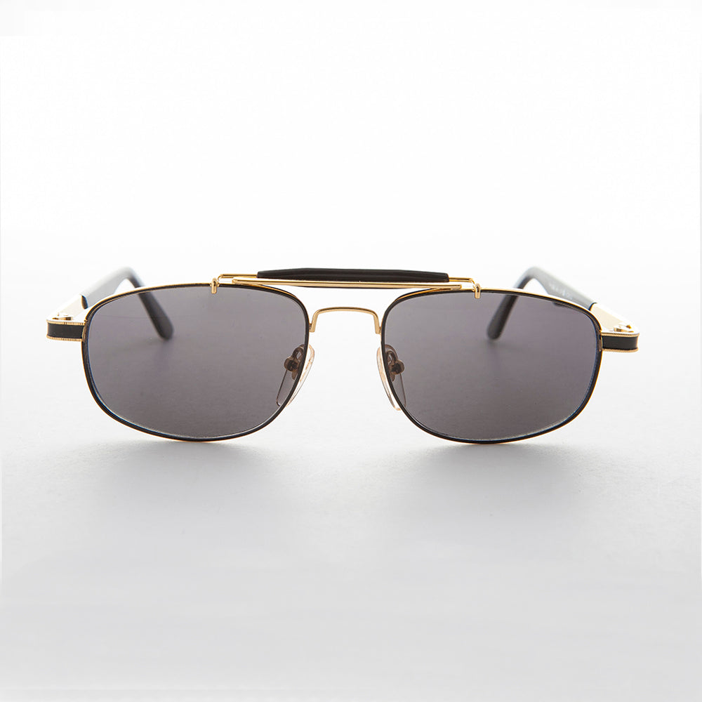 Gold 90s Vintage Pilot Sunglass