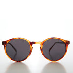 Load image into Gallery viewer, Round Horn Rim Preppy Vintage Sunglasses 
