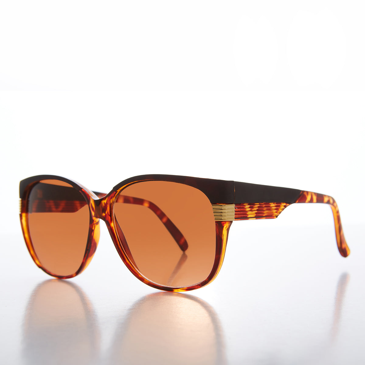 Women's Large Vintage Sunglass With Copper Lens - Frieda