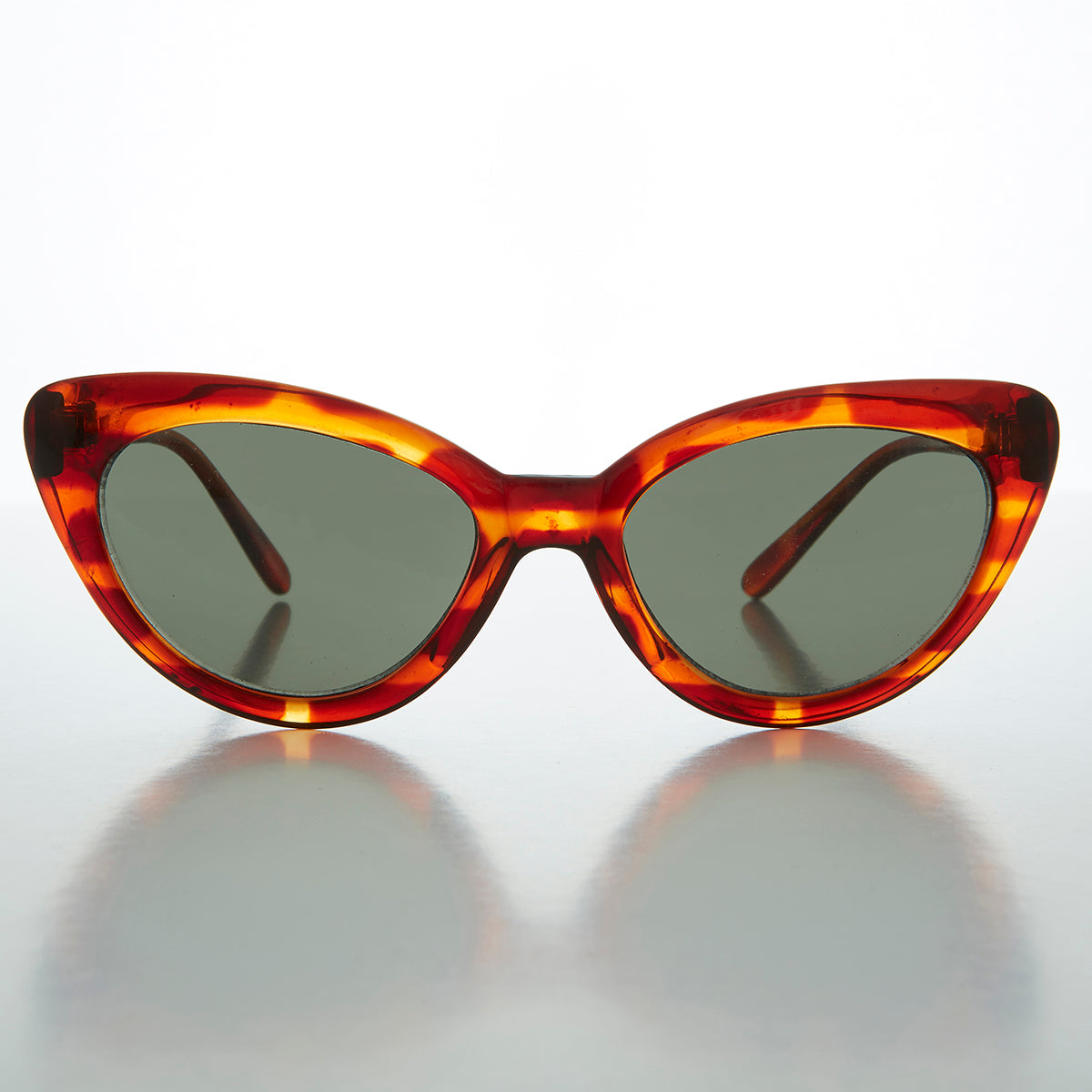 Classic Retro Cat Eye Vintage Sunglass - Greta