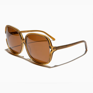 oversized women's retro sunglass with polarized lenses