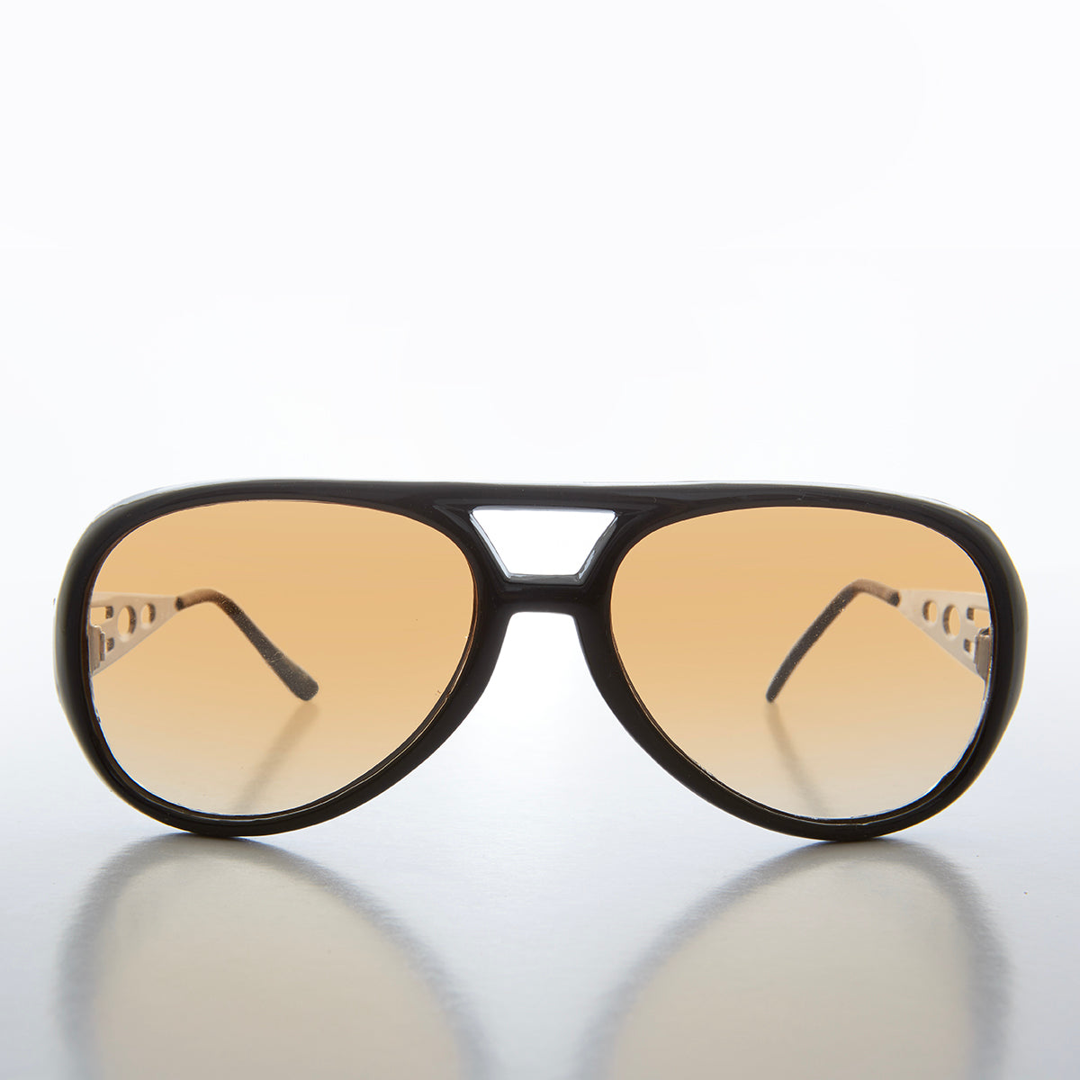 Iconic Pilot Vintage Sunglasses 