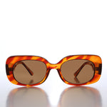 Load image into Gallery viewer, Mod Bold Rectangular Vintage Sunglasses
