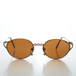 Load image into Gallery viewer, Oval Cat Eye 90s Vintage Sunglasses 
