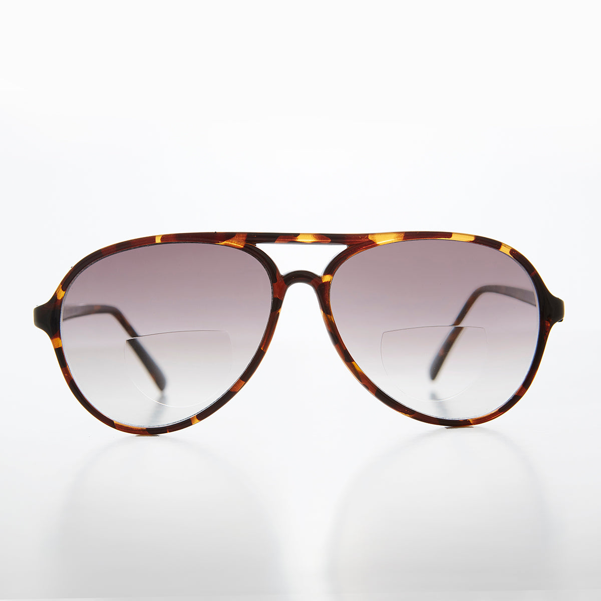 Simple Bifocal Aviator Sunglass