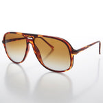 Load image into Gallery viewer, Square Vintage 80s Classic Aviator with Gradient Lens 
