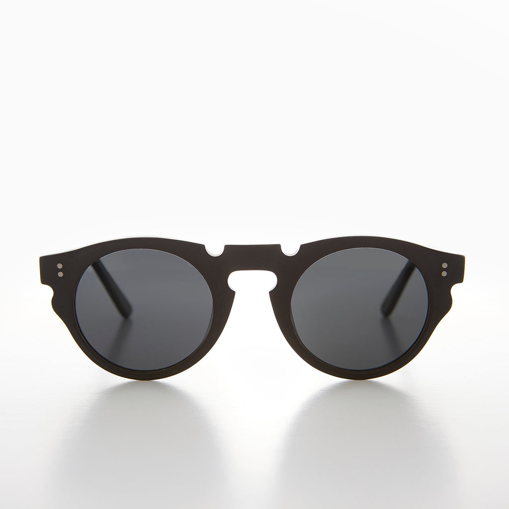 round cut-out design retro sunglass